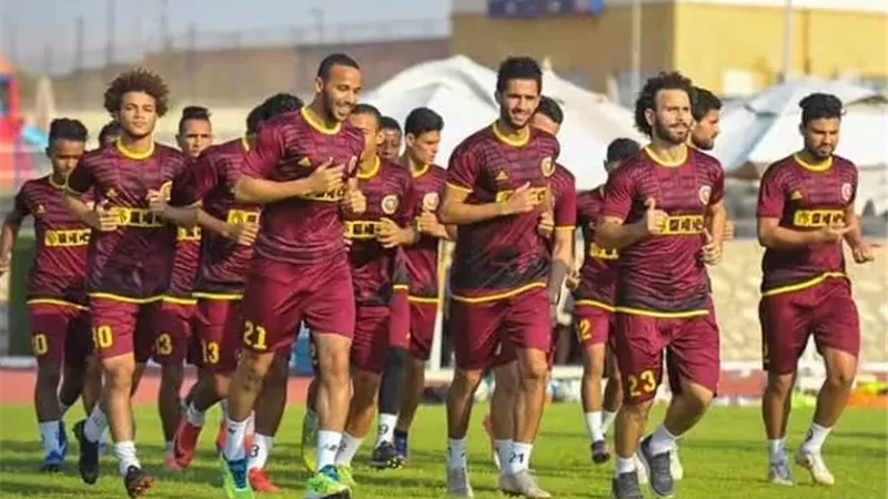 سيراميكا كليوباترا يختتم استعداداته لمواجهة ذئاب الجبل فى الدورى