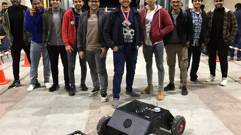فريق جامعة السويس يفوز بجائزة أفضل تصميم ميكانيكي باللشرق الأوسط وشمال أفريقيا
