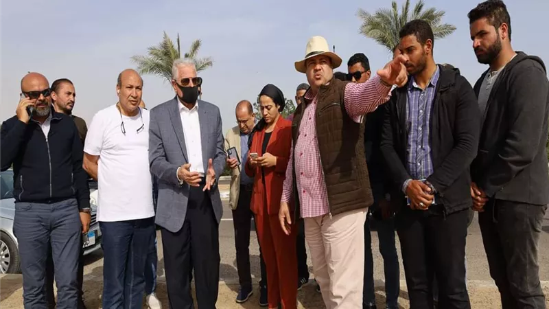 فودة يتابع بدء العمل في مشروع الحديقة المركزية بشرم الشيخ