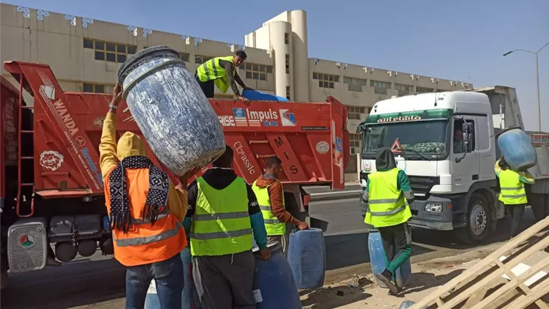 جهاز مدينة 6 أكتوبر ينفذ عدة حملات لمواجهة المخالفات والإشغالات .. صور