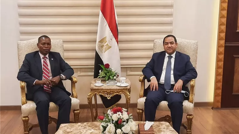 رئيس التنظيم والإدارة يستقبل وزير الخدمة العامة بجنوب السودان