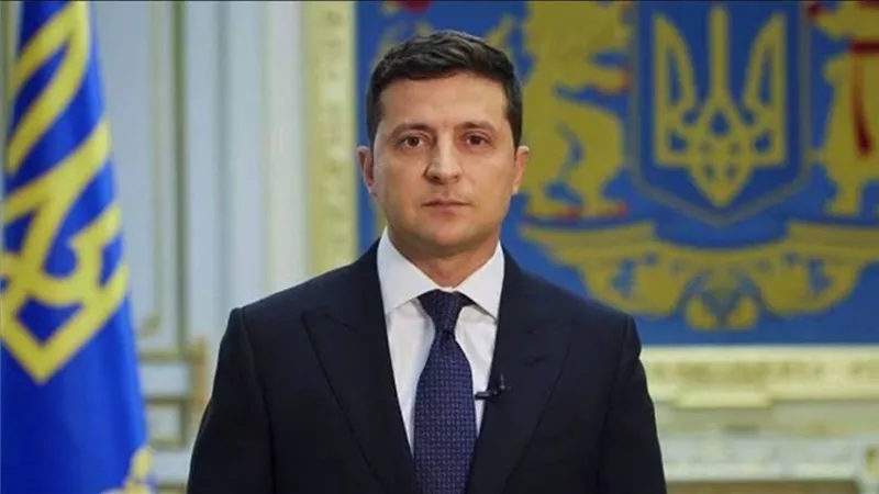 الرئيس الأوكراني يتهم روسيا بإفشال إجلاء المدنيين