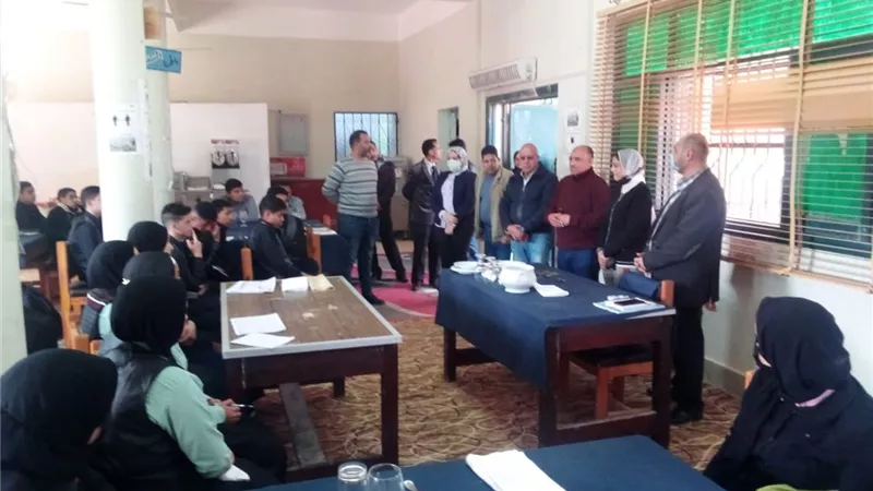 وكيل تعليم مطروح وعميد كلية السياحة والفنادق يفتتحان الدورة التدريبية لطلاب المدرسة الفندقية