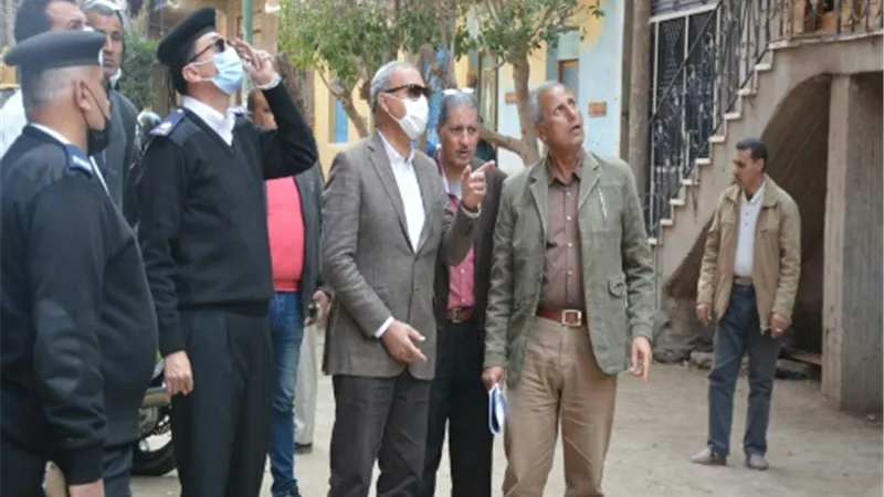 الهجان يشهد إزالة 8 حالات بناء مخالف على مساحة 1550 متر بطوخ