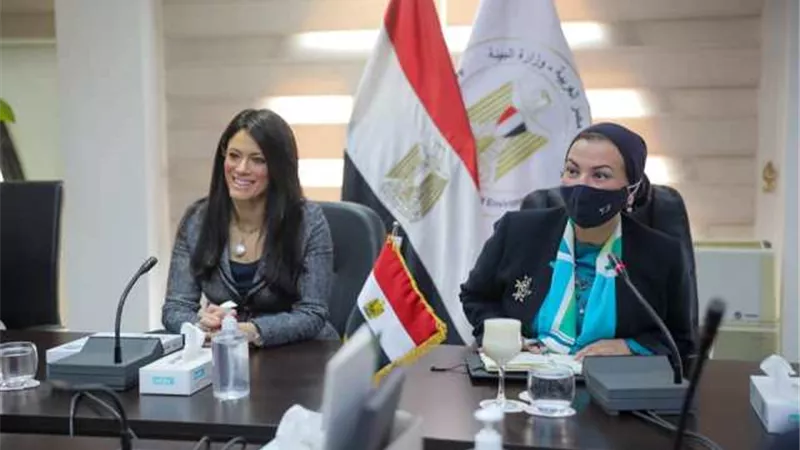 وزيرتا البيئة والتعاون الدولى تلتقيان المدير التنفيذى لصندوق المناخ الأخضر لبحث الفرص التمولية