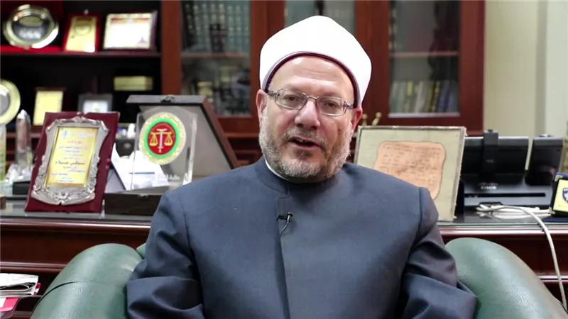 المفتي لأبطال القوات المسلحة: تقدِّمون أرواحكم الطاهرة دفاعًا عن تراب الوطن