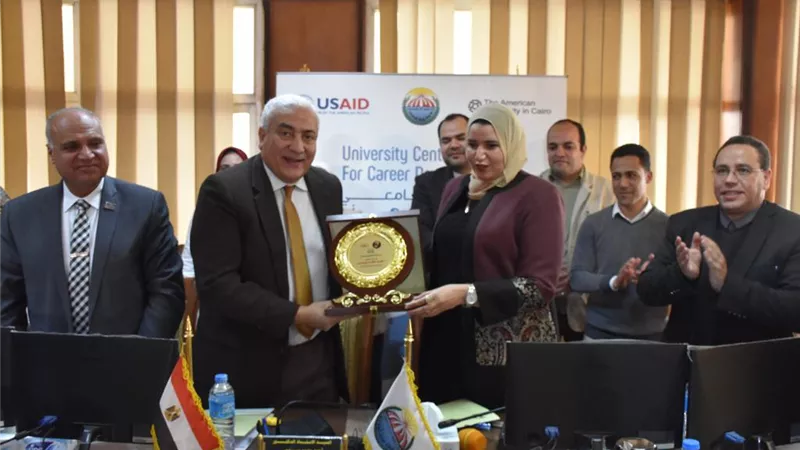 التعليم العالي تستعرض نتائج المائدة المُستديرة الخامسة لأصحاب الأعمال بجامعة مدينة السادات