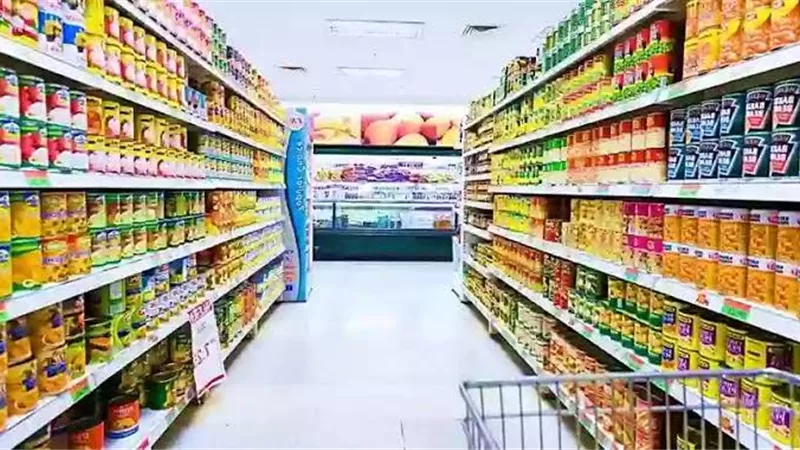فتح المنافذ الحكومية الثابتة والمتنقلة وترشيد الاستهلاك ... خبير يطرح روشته لمواجهة غلاء الاسعار