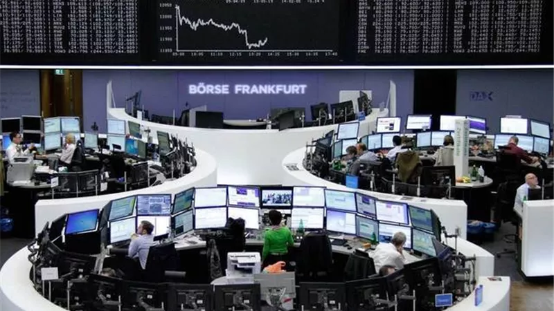 البورصات الأوروبية تشهد انتعاشا وسط ارتفاع أسعار النفط