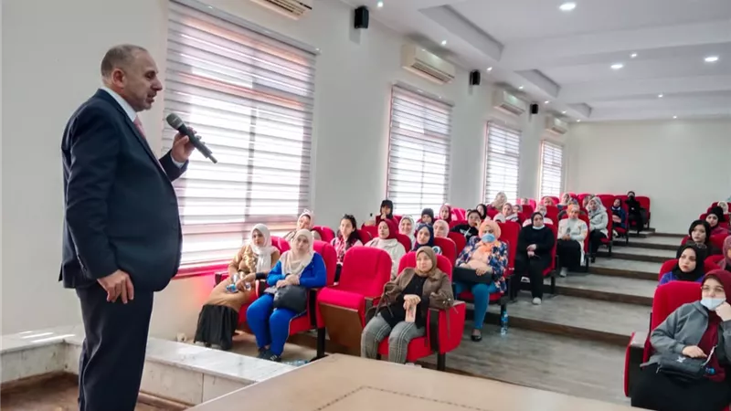 الشباب والرياضة تطلق معسكر ( أسرة مستقرة = مجتمع آمن ) لطلاب الجامعات