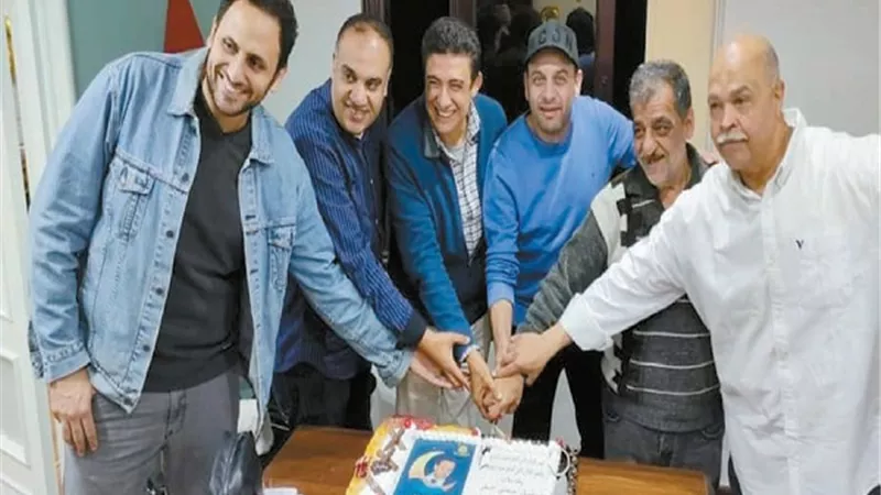 مصطفي قمر متورط في 