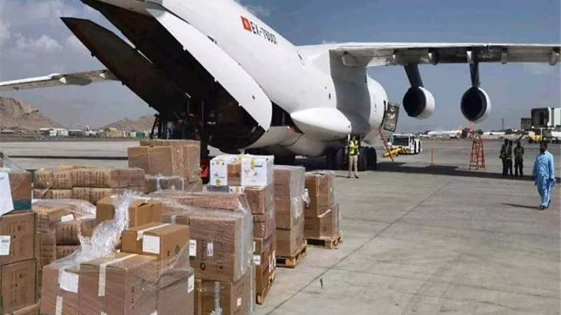 الطوارئ الروسية: توزيع 430 طنا من المساعدات إلى دونباس وعدة مناطق في أوكرانيا