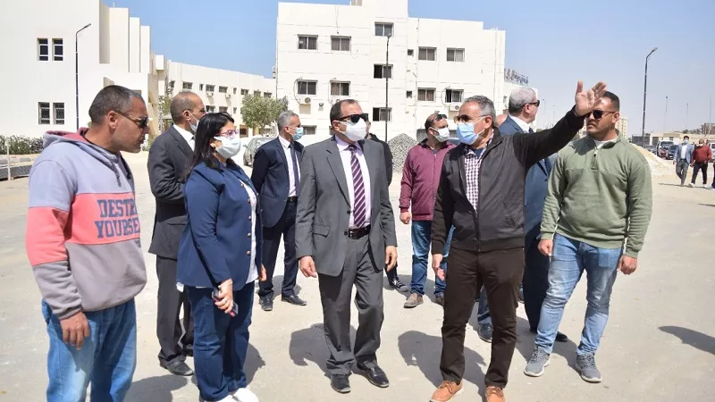 ملعبان لطلاب مجمع التعليم الصناعي بجامعة بنى سويف