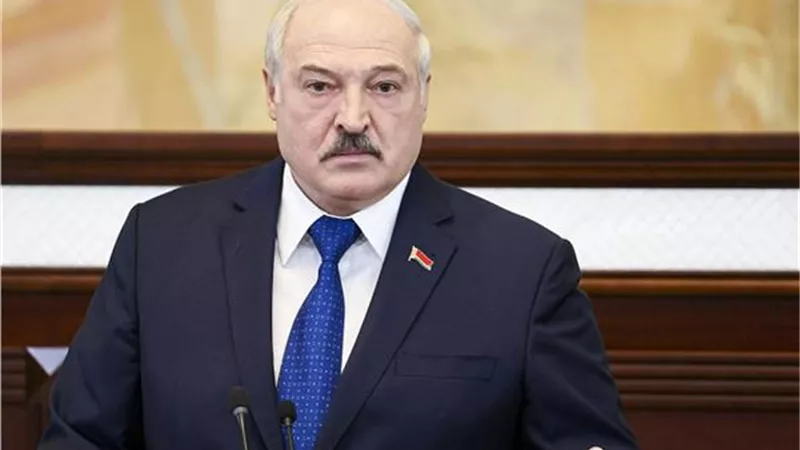 الرئيس البيلاروسي وولي عهد أبو ظبي يبحثان الأوضاع في أوكرانيا