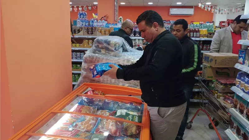اجهزة المنيا التنفيذية تواصل جهودها لضبط الاسواق والاسعار قبل رمضان