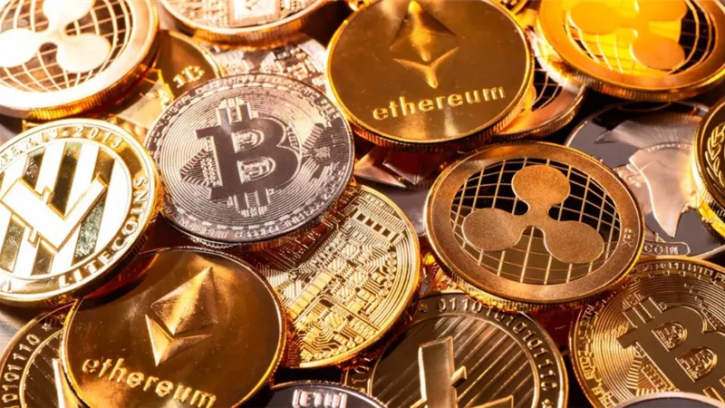 البيت الأبيض يطلق خطة لتنظيم العملات المشفرة