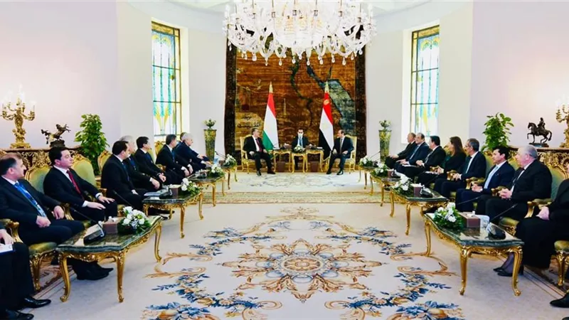 الرئيس السيسي يستقبل رئيس جمهورية طاجيكستان بقصر الاتحادية