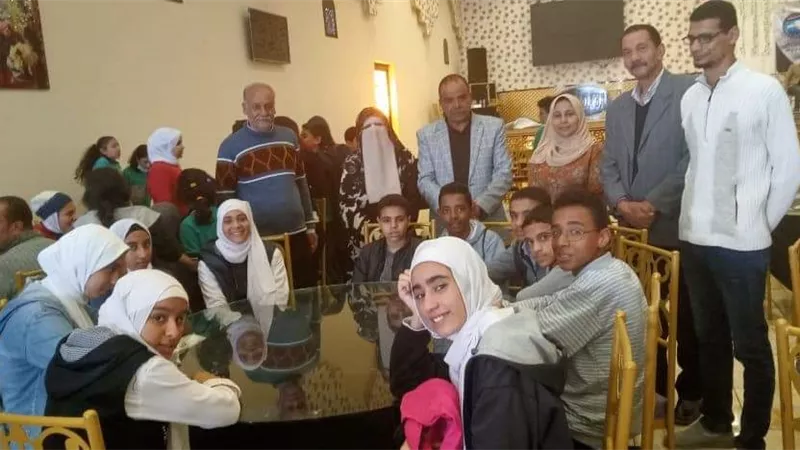 «الشهيد حسام» بسفاجا تحصد المركز الأول في مسابقة أوائل الطلاب ٢٠٢٢