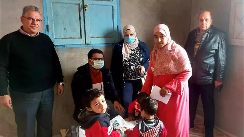 شئون خدمة المجتمع بجامعة الزقازيق يوجه قافلة طبية لقرية شهداء بحر البقر.. بالصور