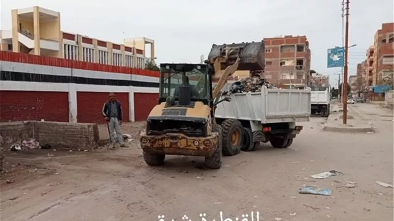 الإسماعيلية ترفع ٥١٧٦ طن مخلفات خلال اسبوع ..صور