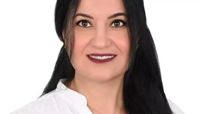 أمانى ابوالعينين: 