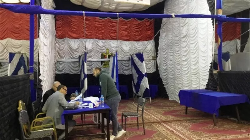 بنحو مائة صوت انتخابي.. 