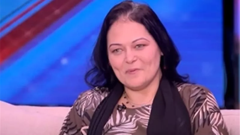 نيفين مندور: كنت عايزه أخلف طفل وأهرب واستحرمت أعمل كده