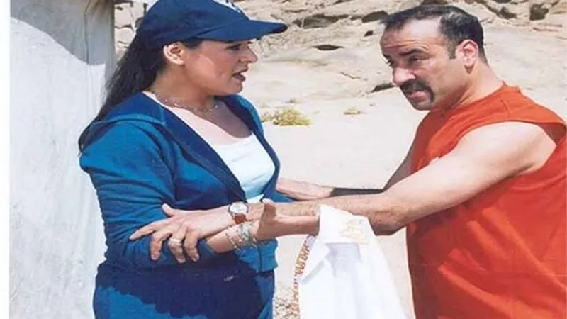 حقيقة زواج نيفين مندور والنجم محمد سعد