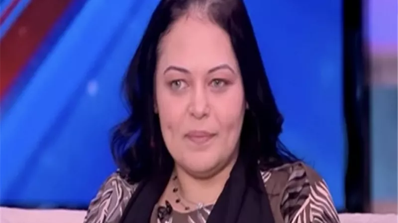 نيفين مندور تبكي على الهواء بسبب قضية تعاطى المخدرات.. فيديو