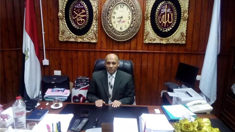 وكيل تعليم مطروح يعتمد نتيجة مسابقة الأمين الأول لمجلس الأمناء والأباء