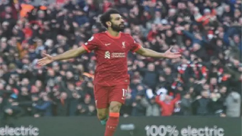 محمد صلاح يوجه صدمة قوية لليفربول بشأن تجديد عقده