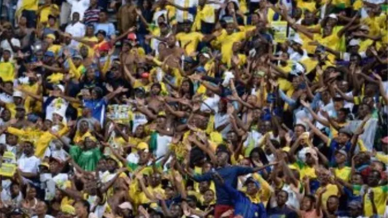 صن داونز يتسبب في تعطيل وصول حافلة الأهلي لملعب المباراة