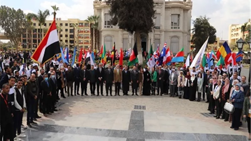 انطلاق مهرجان ثقافات الشعوب بجامعة عين شمس بمشاركة ٢٥ دولة..صور