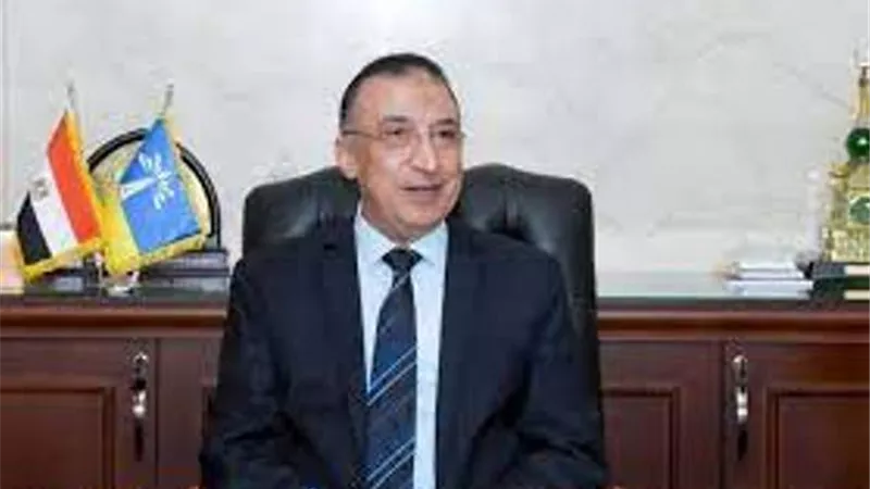 محافظ الإسكندرية : 10 حملات يوميا على الأسواق .. وإغلاق المحال التي ترفع الأسعار .. فيديو