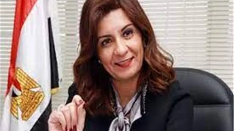وزيرة الهجرة : اختبارات لطلاب طب وأسنان وهندسة العائدين من أوكرانيا .. فيديو