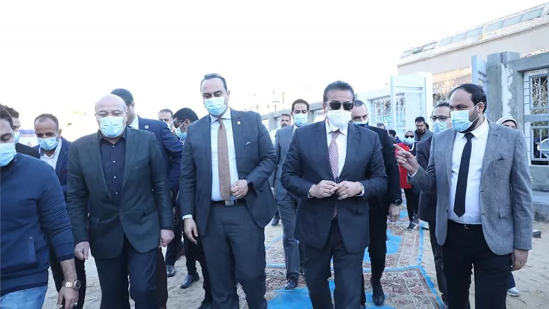 خالد عبدالغفار يوجه الشكر للقائمين على منظومة التأمين الصحي الشامل الجديد