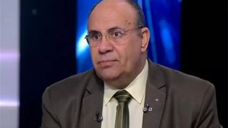 هل صلاة الصبح هى صلاة الفجر؟..مبروك عطية يُجيب
