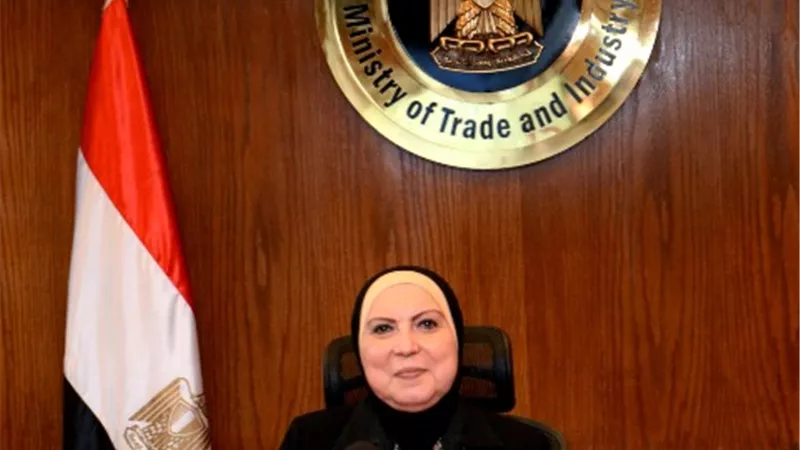 نيفين جامع: مشاركة 165 شركة إنتاجية بعدد 763 منتج بمسابقة الوطنية للمنتجات الغذائية المحلية والتراثية