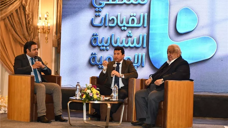 وزير الرياضة يفتتح ملتقى القيادات الشبابية الإعلامية