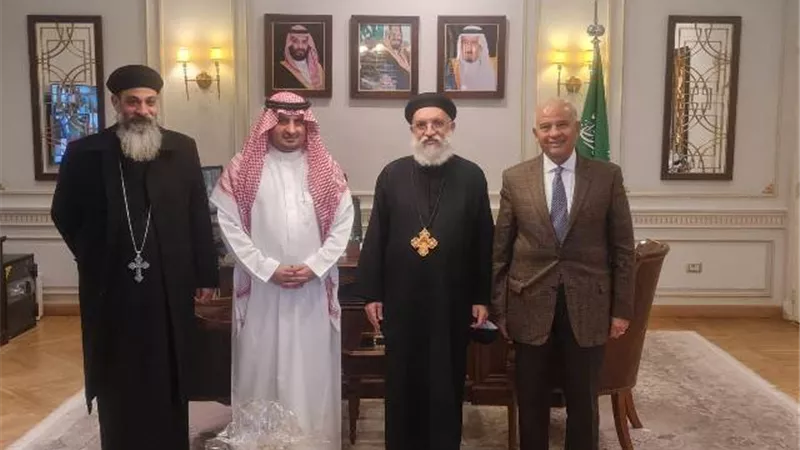 القنصل السعودى بالإسكندرية يلتقى بوفد من الكنيسة الأرثوذكسية