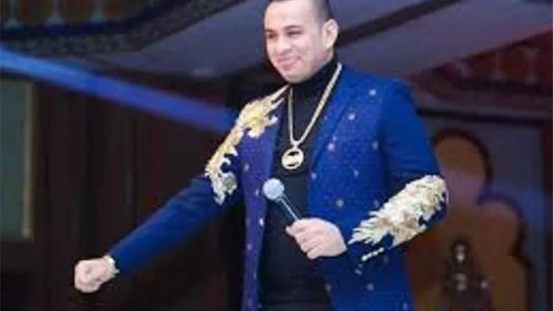 محمود الليثى يغنى لابنة عبد الباسط حمودة فى خطبتها