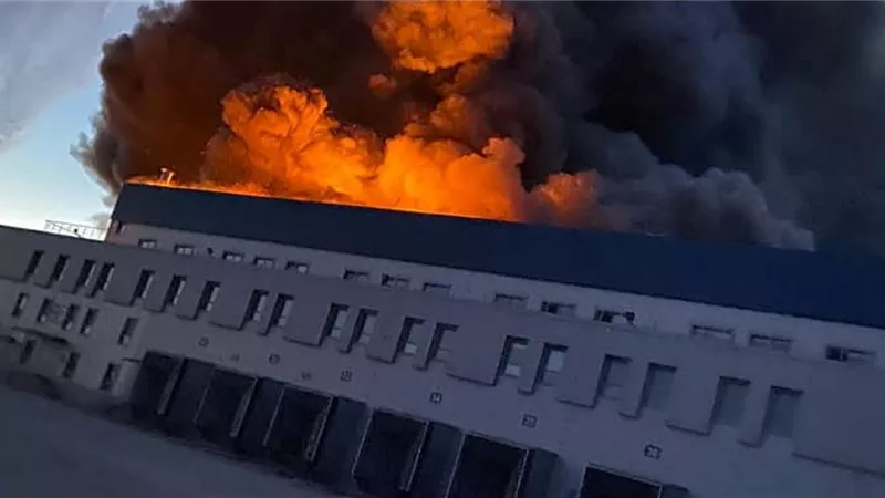 الدفاع الروسية: أوكرانيون يضرمون النيران في مصنع للفحم في دونيتسك