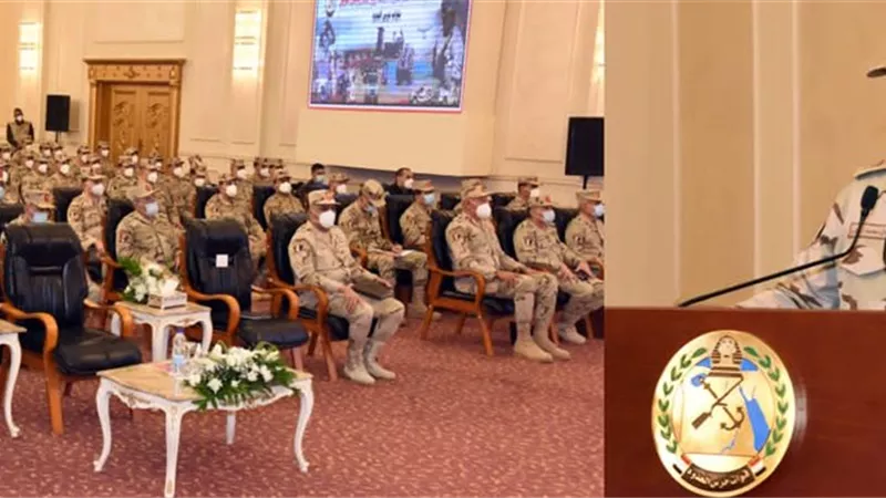 وزير الدفاع يلتقى بمقاتلى قوات حرس الحدود ويكرم عدداً من المتميزين