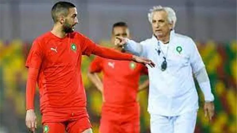 حكيم زياش يعلن مجددًا رفضه الانضمام إلى منتخب المغرب