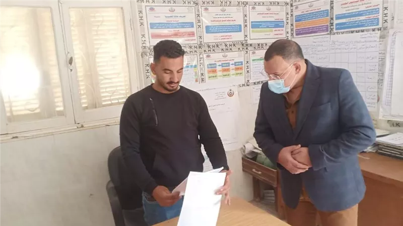 وكيل وزارة الصحة بالسويس يستبعد مدير وحدة الشهداء الصحية وينقل فريق التمريض والأسنان