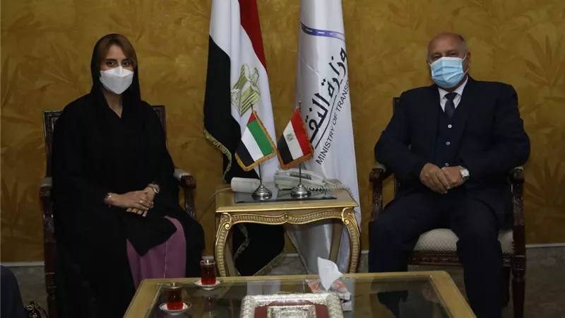 وزير النقل يبحث مع سفيرة الإمارات التعاون في مجال النقل البحري والبري والموانئ الجافة والمناطق اللوجيستية