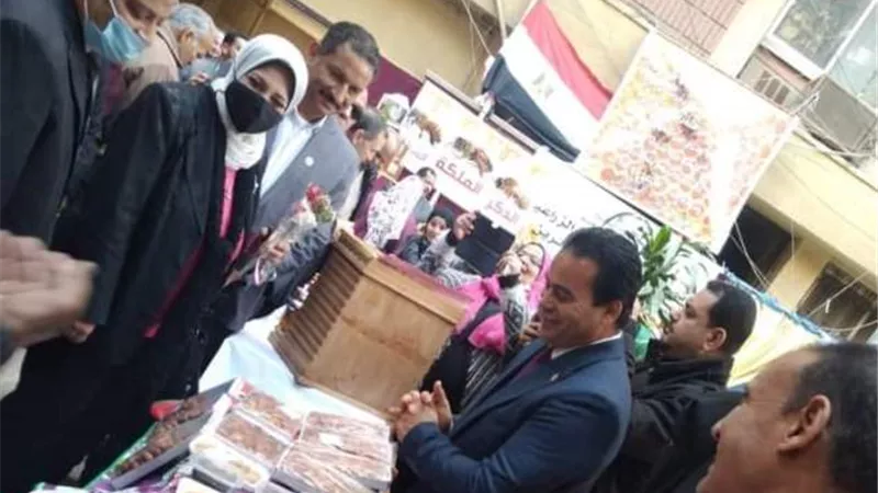 اشادة وزارية بمنتجات تعليم الداخلة وبلاط ضمن فعاليات معرض الزراعية