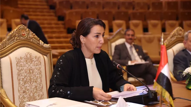 مريم المهيري : منصة الابتكار تساهم فى تعزيز الأمن الغذائي والمائي فى ظل التغير المناخى للمناطق الصحراوية