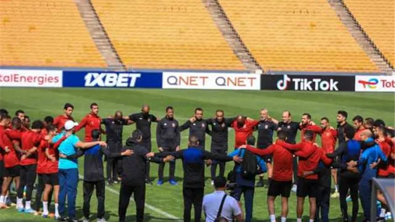 جلسات استشفائية للاعبى الأهلى للتخلص من الإجهاد قبل لقاء المريخ السودانى
