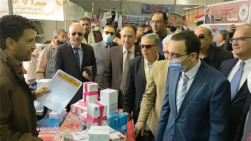 الاسماعيلاوية : مبادرةكلنا واحد ترسخ اهتمام الرئيس برفع العبء عن كاهل المواطنين